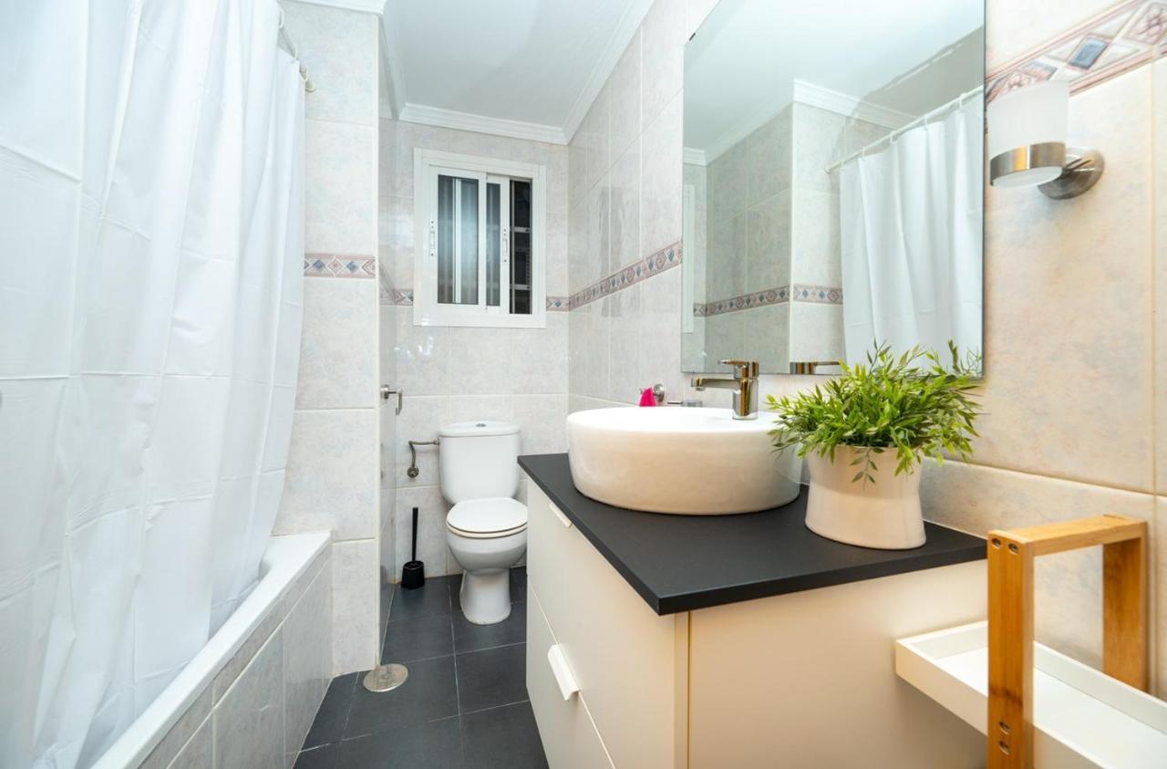 Casa Sandra Малага Екстериор снимка